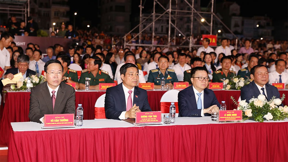 Bắc Giang: Tổ chức trọng thể Lễ kỷ niệm 60 năm Ngày Bác Hồ về thăm và chỉ đạo Đại hội Đảng bộ...
