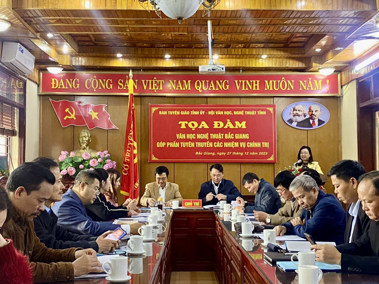 Tọa đàm văn học nghệ thuật Bắc Giang góp phần tuyên truyền các nhiệm vụ chính trị